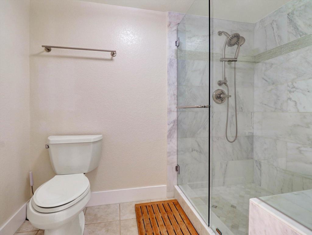 Woodhaven Country Cl - Residential Lease