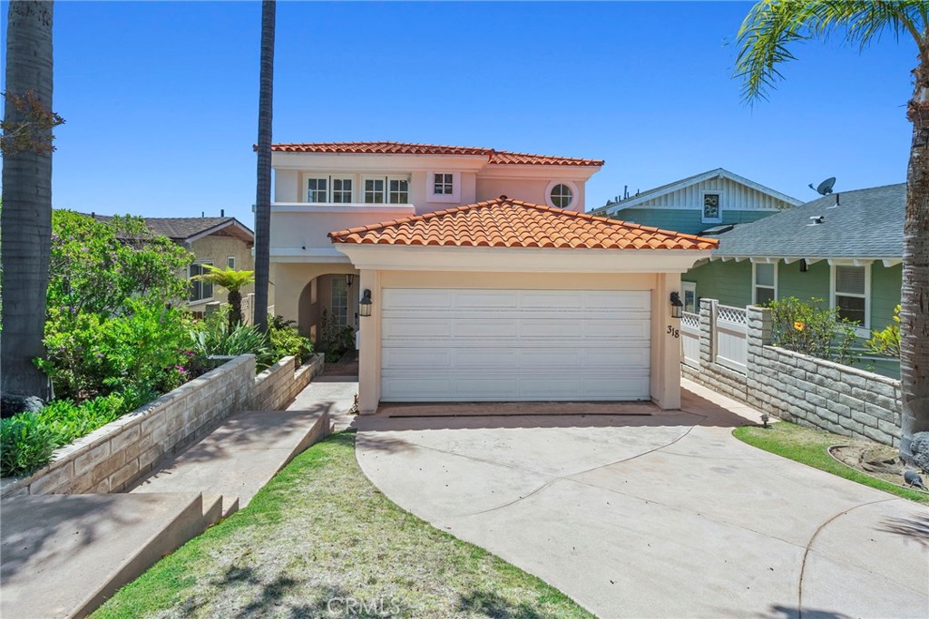318 E Maple Avenue