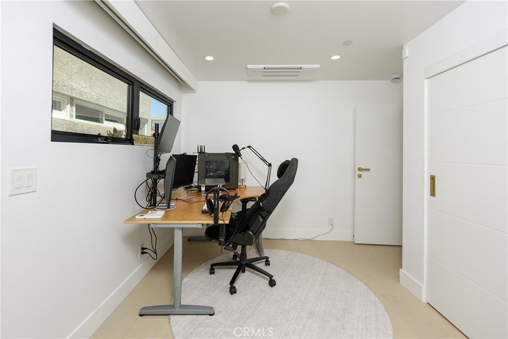 209 Via Koron, Newport Beach CA 92663 - Photo 44