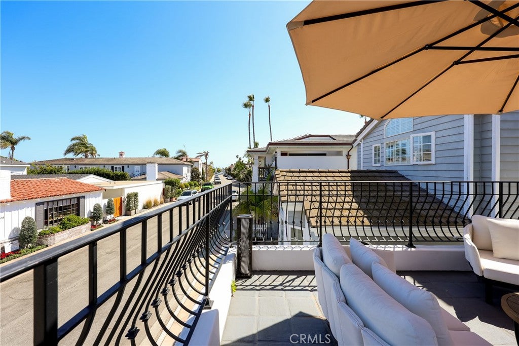 209 Via Koron, Newport Beach CA 92663 - Photo 30