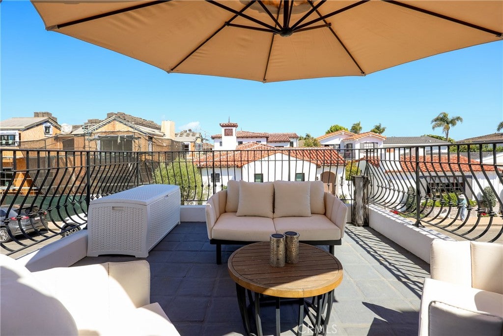 209 Via Koron, Newport Beach CA 92663 - Photo 29