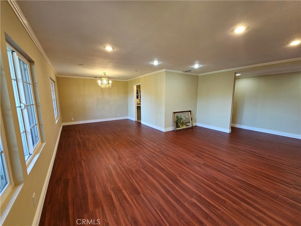 273 Oakhurst