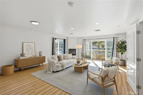 1133 S Hoover St Unit 416, Los Angeles, CA 90006 - MLS#: AR26040565