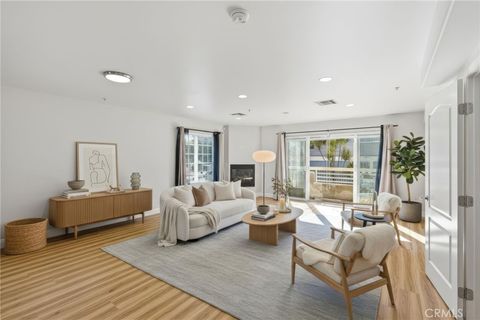 1133 S Hoover 416 Los Angeles CA 90006