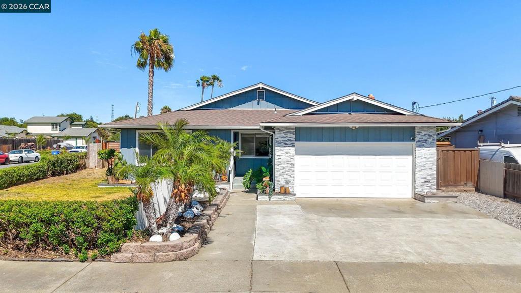 1 N Lake Cir