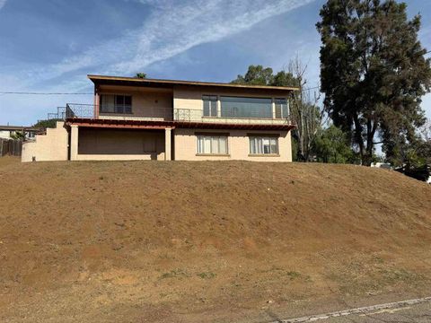 8418 Golden Ridge Road Lakeside CA 92040