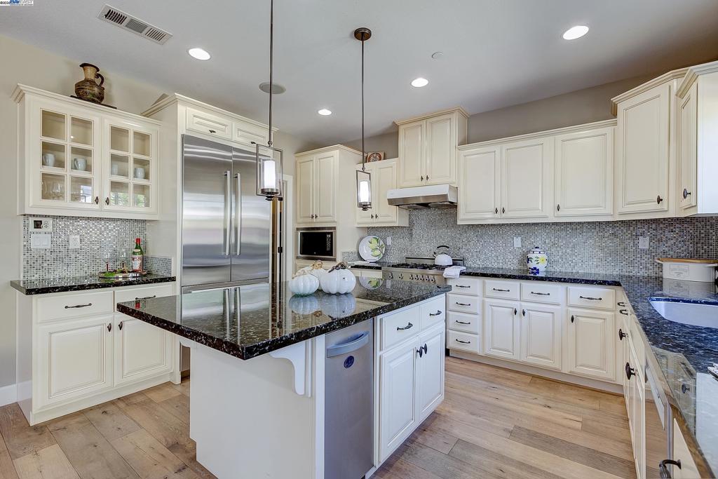 DUBLIN RANCH - Residential