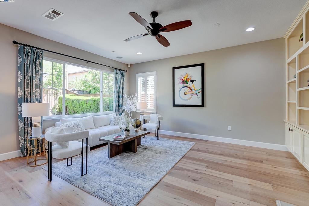 DUBLIN RANCH - Residential