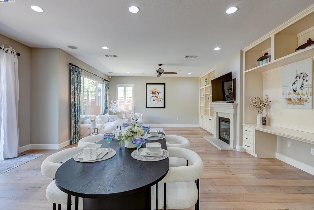 DUBLIN RANCH - Residential