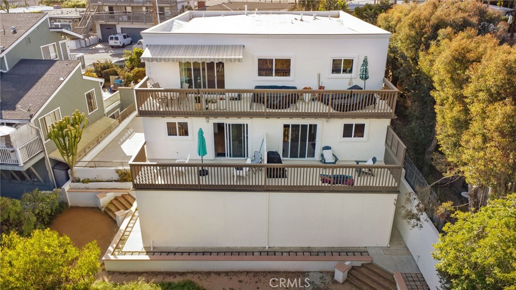 251 Avenida Madrid