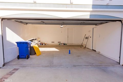 Tiny photo for 2215 Marshallfield Lane #A, Redondo Beach, CA 90278 (MLS # SB25232414)