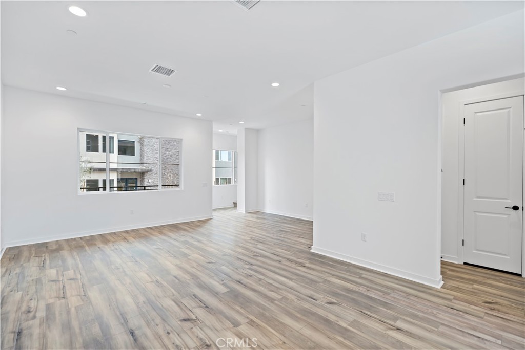 Polaris - Residential