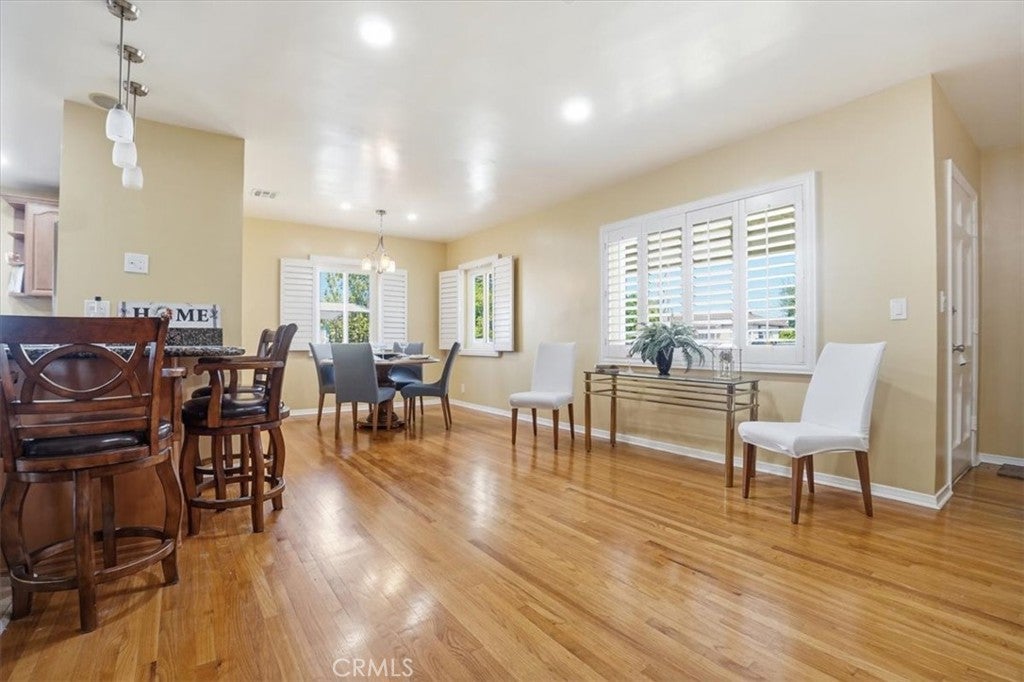 117 N Hartley