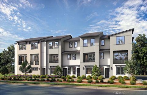 12720 Azure Way 28 Hawthorne CA 90250