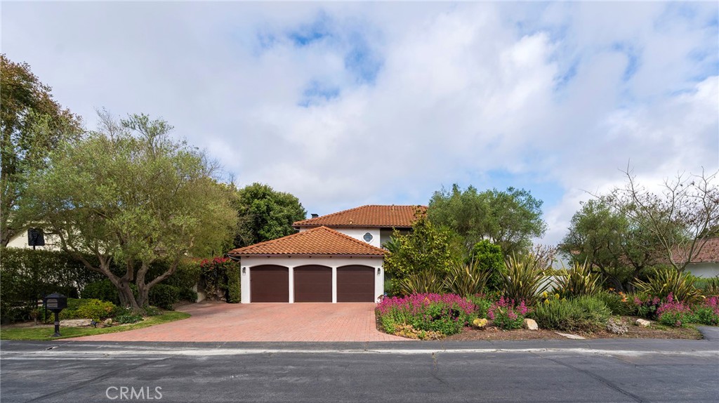 23 Country Meadow Road