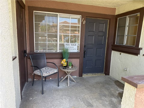 Photo of 10 Flor De Mar, Rancho Santa Margarita, CA 92688 (MLS # OC26163786)