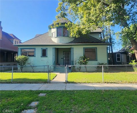 Photo of 3339 Mulberry St, Riverside, CA 92501 (MLS # IV26025685)