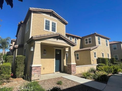 Photo of 13044 Bramble St, Eastvale, CA 92880 (MLS # WS25259666)
