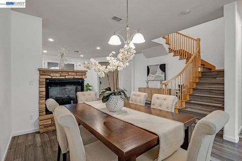 Photo of 4673 Rimini Ct Ct, Dublin, CA 94568 (MLS # 41130890)