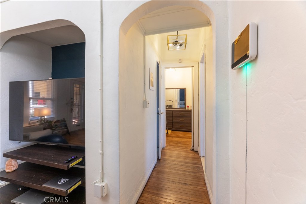 800 Pacific Avenue 305