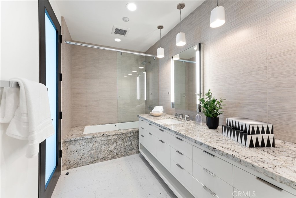 Emerald Bay (EB) - Residential