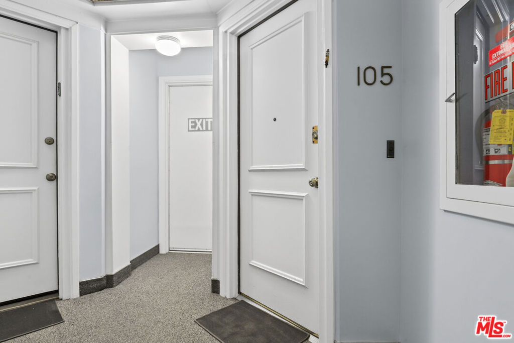 Photo of 4230 Stansbury Avenue #105, Sherman Oaks, CA 91423 (MLS # 26643557)