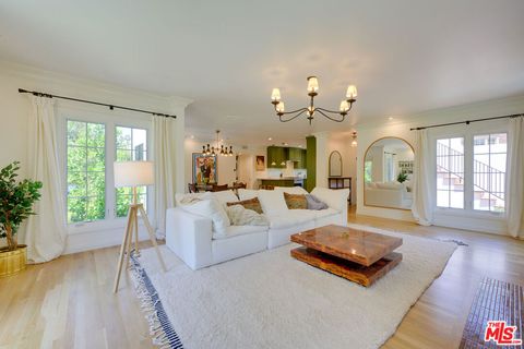 Photo of 1007 Carol Drive, West Hollywood, CA 90069 (MLS # 26687149)