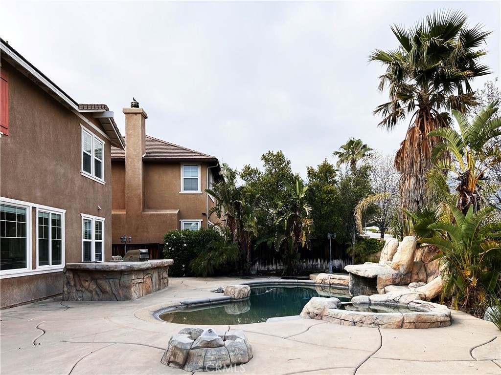 5743 Kendall Court
