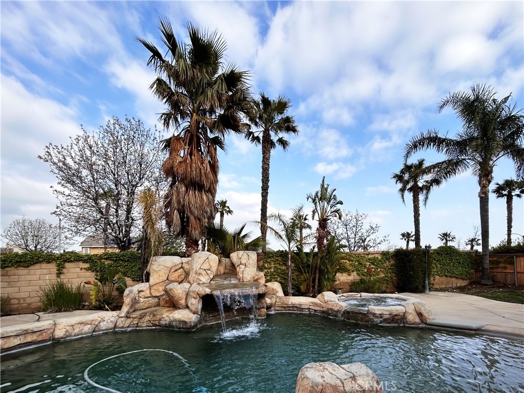 5743 Kendall Court