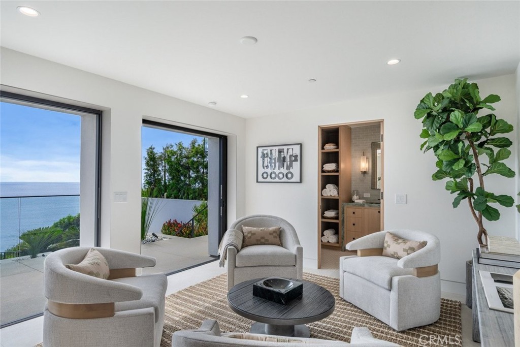 Ocean Vista Custom (OV) - Residential Lease