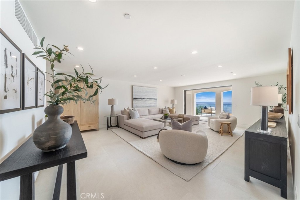 Ocean Vista Custom (OV) - Residential Lease