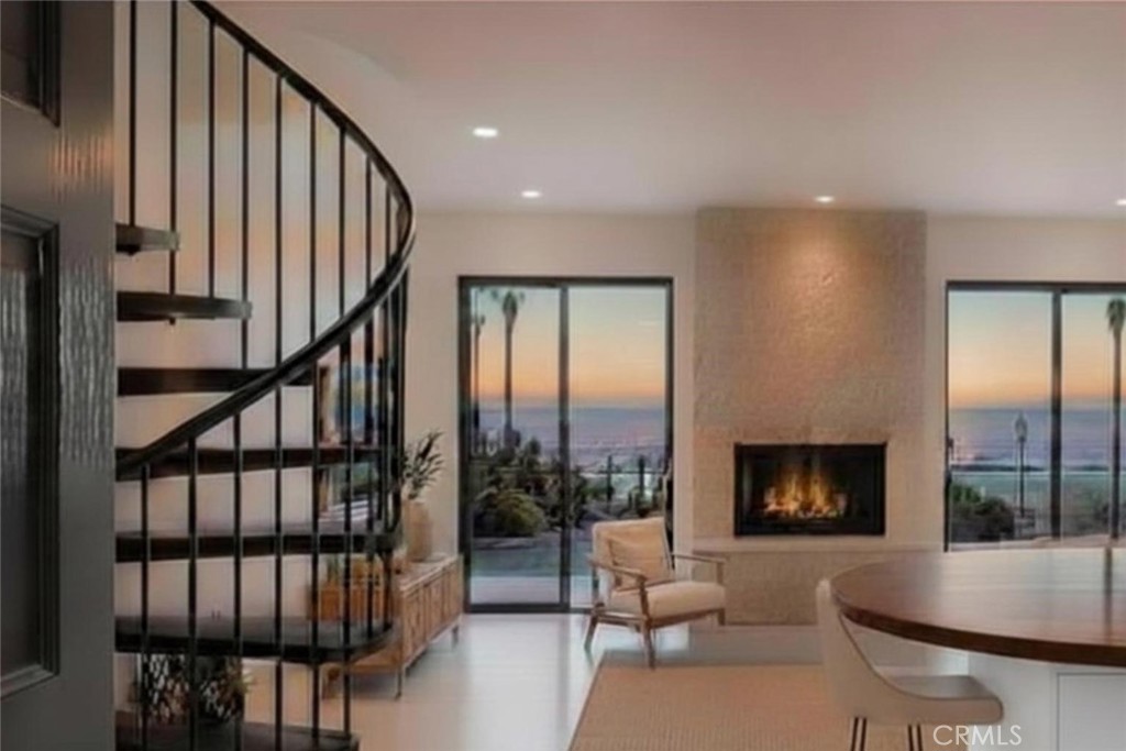 1101 S Pacific C