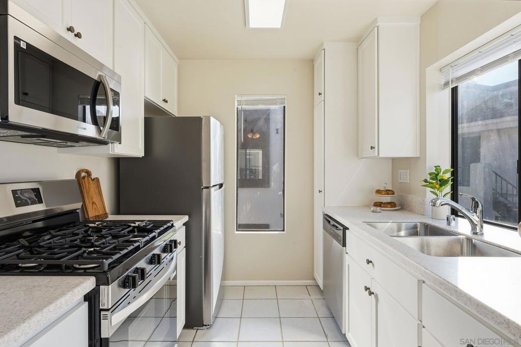 Mira Mesa - Residential