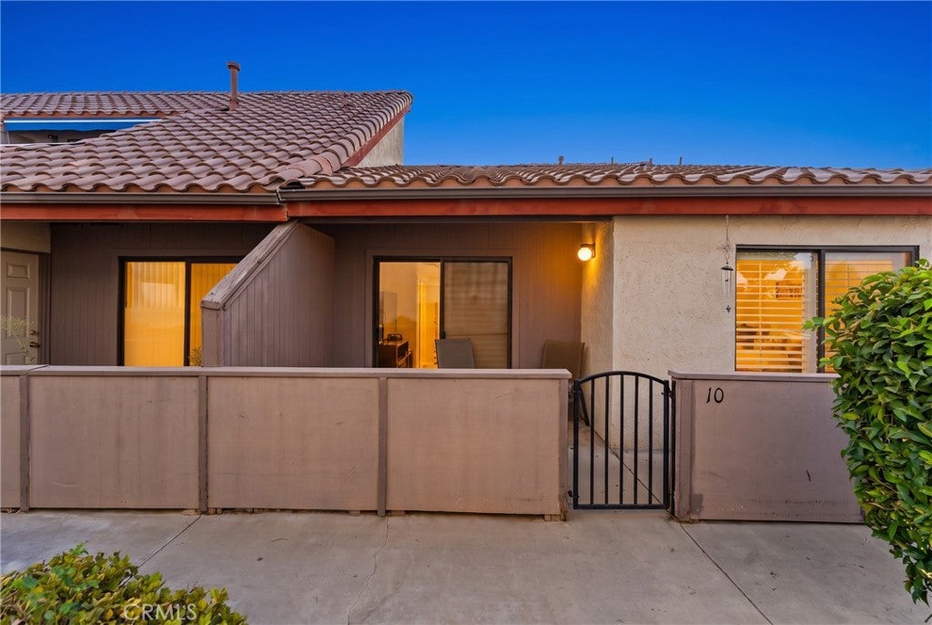 43334 32nd Street W 10