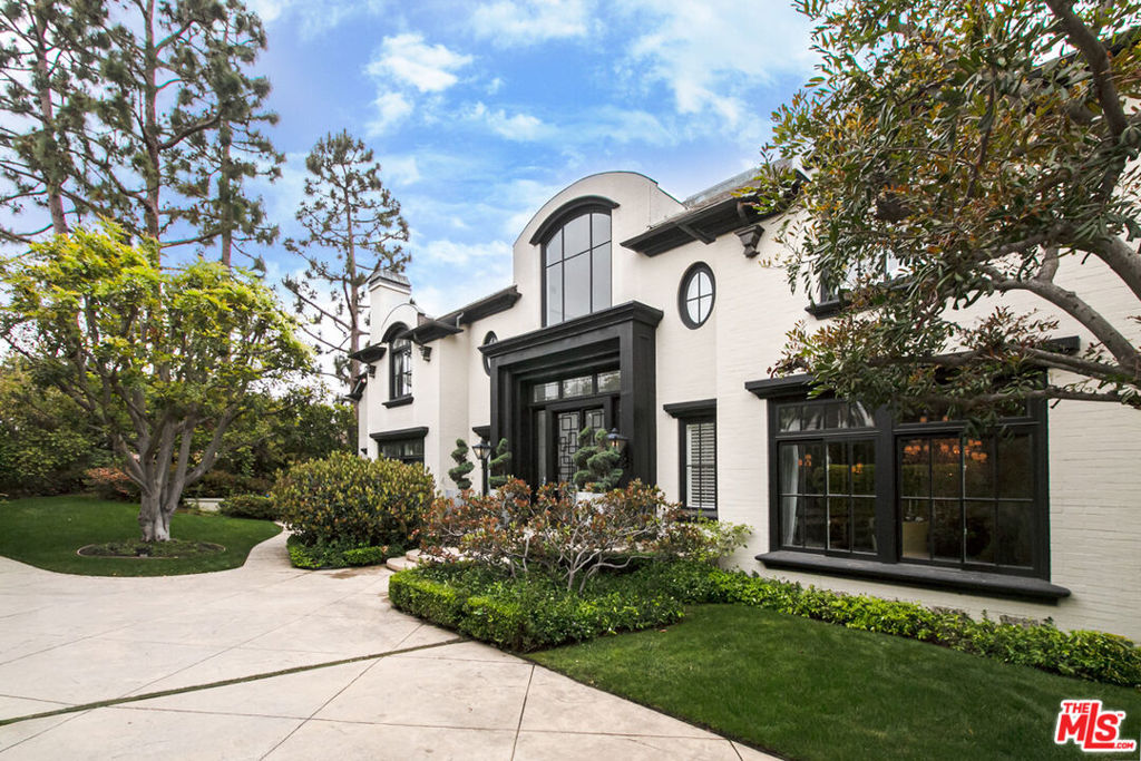 201 Delfern Drive