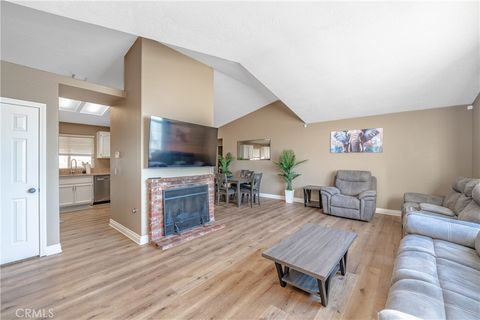 Photo of 18252 Sequoia St, Hesperia, CA 92345 (MLS # HD26087179)