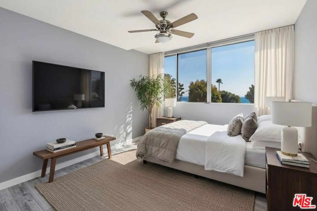 Edgewater Towers - Residential