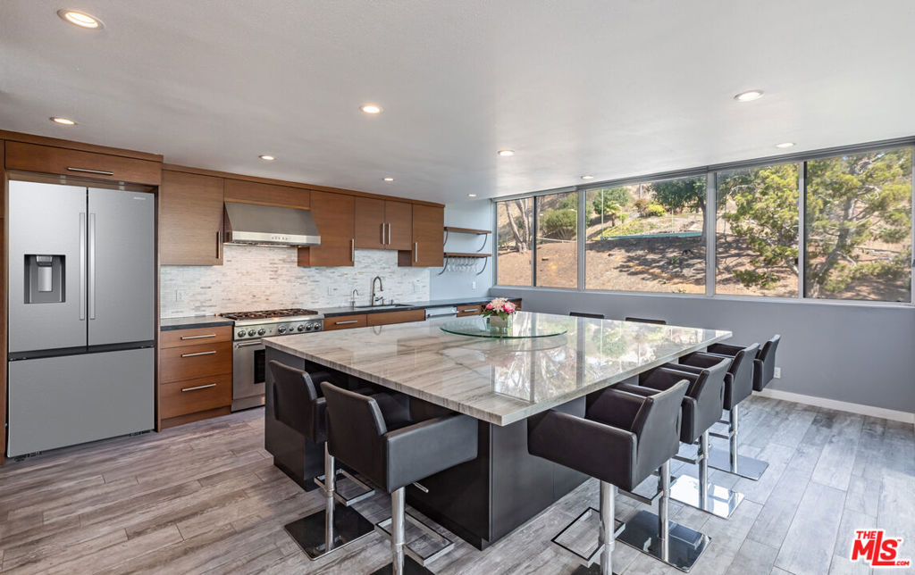 Edgewater Towers - Residential