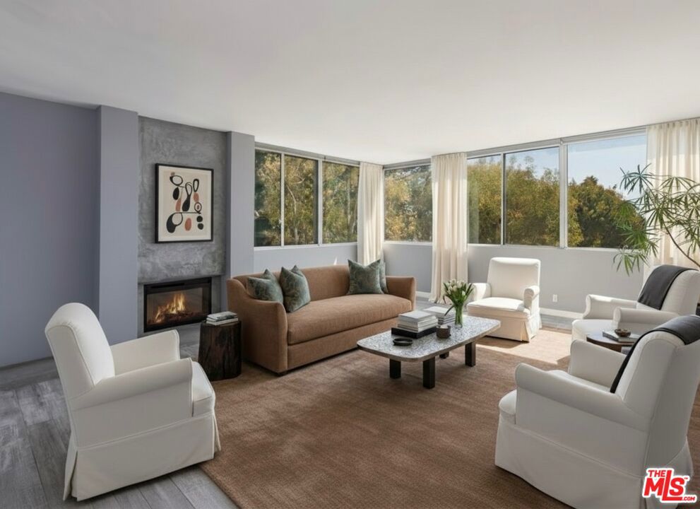 Edgewater Towers - Residential