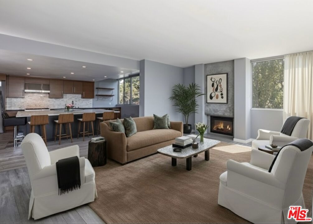 Edgewater Towers - Residential