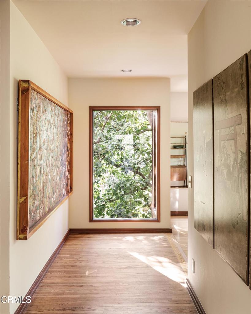 2424 Nichols Canyon Road