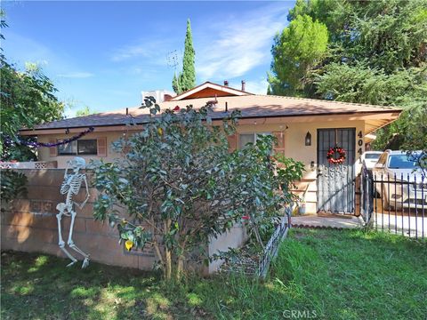 Photo of 4041 Mcarthur, Riverside, CA 92503 (MLS # IV25243327) Photo of 4041 Mcarthur, Riverside, CA 92503 (MLS # IV25243327)