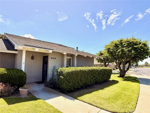 MLS: OC26090881