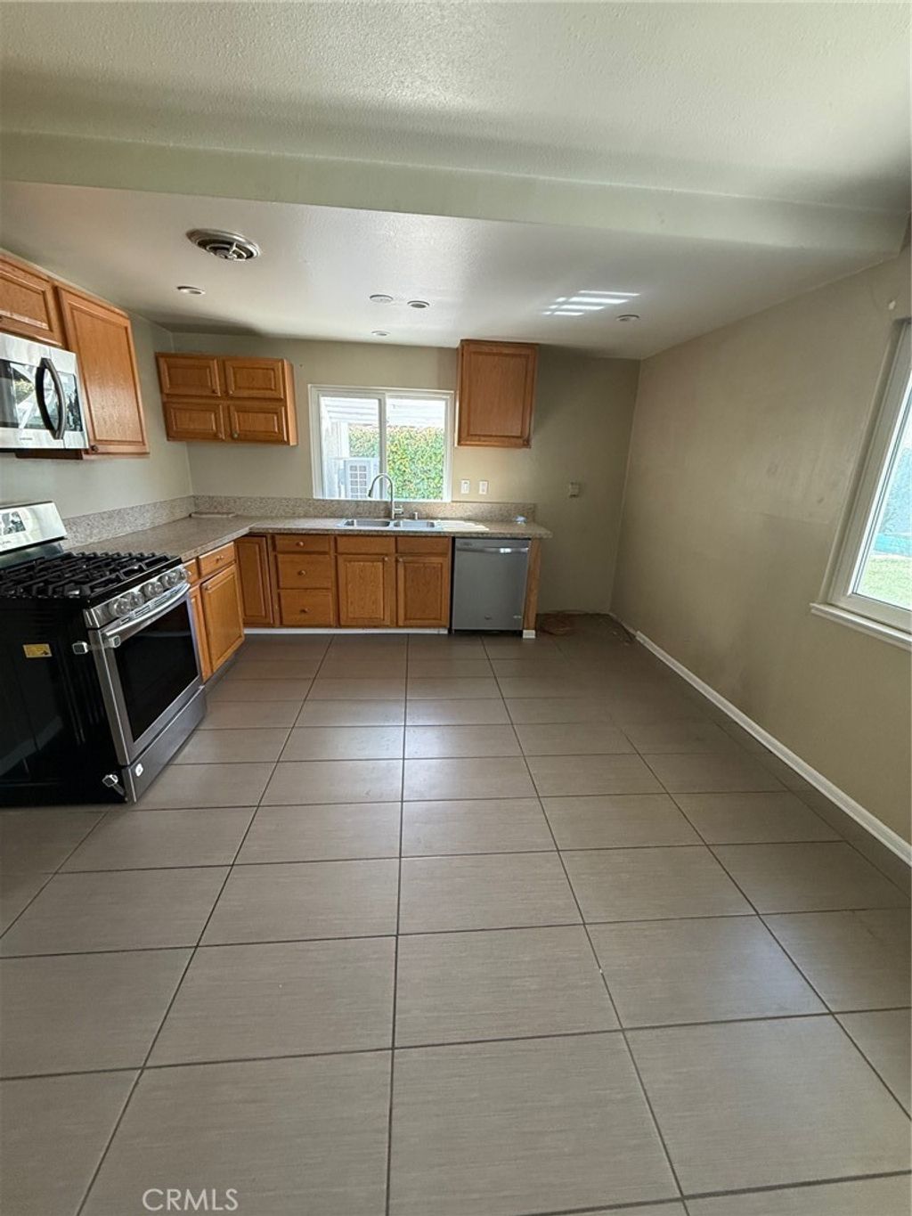 Photo of 2002 Malcolm St, Simi Valley, CA 93065 (MLS # SR26047464)