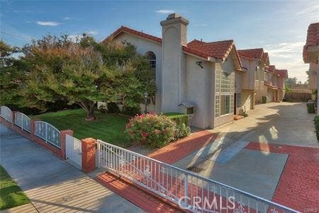 Photo of 409 S Marguerita Avenue, Alhambra, CA 91803 (MLS # TR26184628)