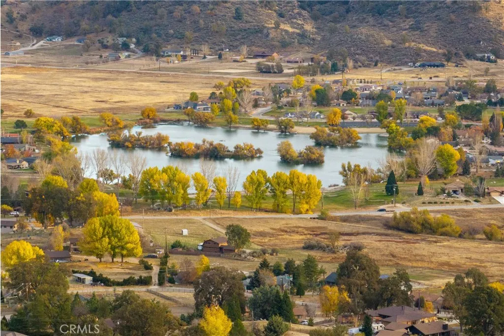 Tehachapi, California 93561, United States, 3 Bedrooms Bedrooms, ,2 BathroomsBathrooms,Residential,Active,242211