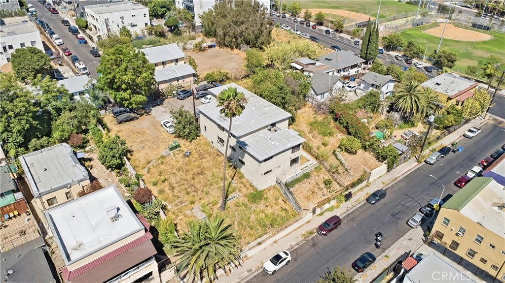 1217 W W Court
