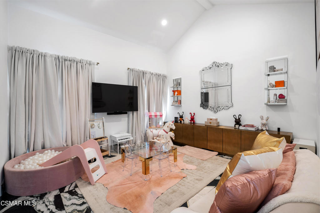 custom - 4179 - Residential