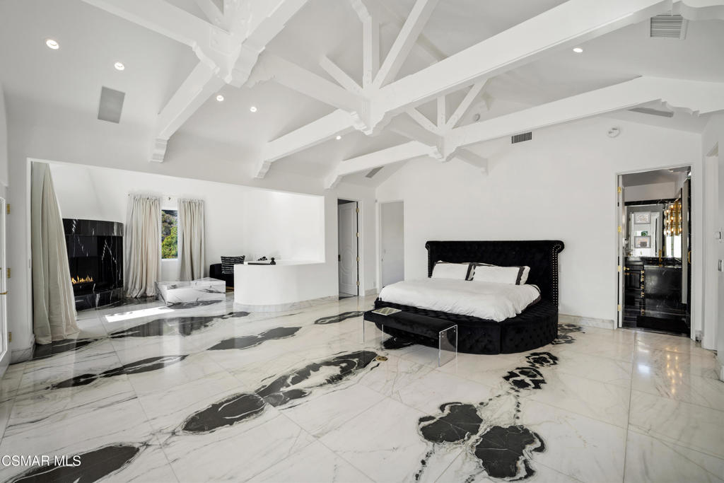 custom - 4179 - Residential