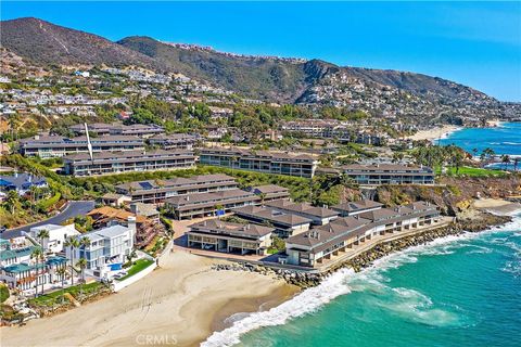 Photo of 34 Blue Lagoon, Laguna Beach, CA 92651 (MLS # LG26087447)